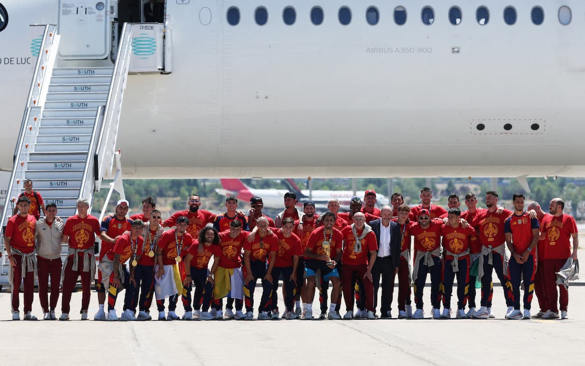 ސްޕެއިން ޓީމަށް އެޤައުމުގެ ބޮޑުވަޒީރު މަރުހަބާ ވިދާޅުވެއްޖެ